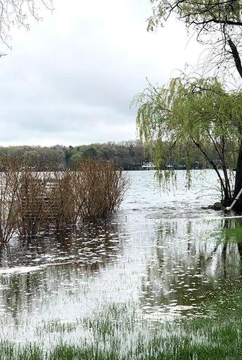 Filtration von invasiven Wandermuscheln im Hochwasserschutz, USA